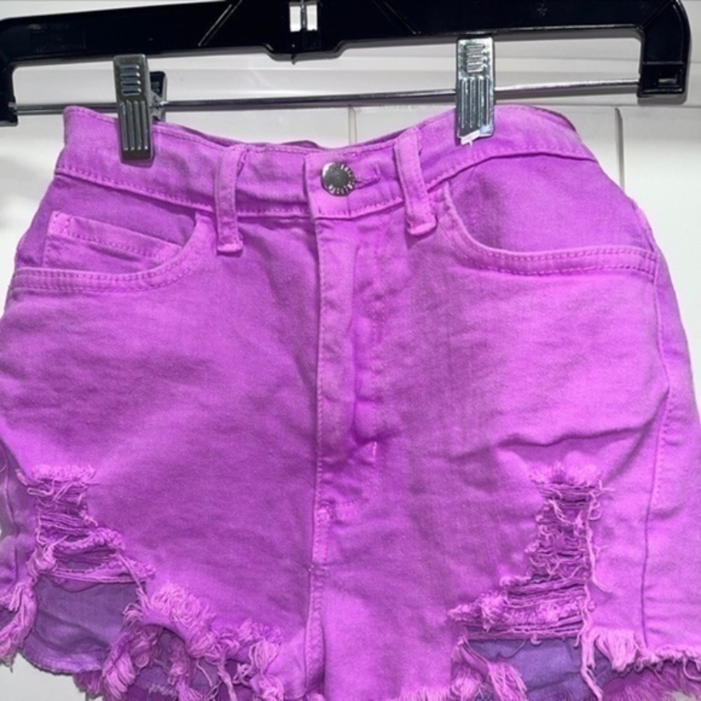 Fashion Nova Cut-Off Short Women's Size small purple Rise Raw Hem Distressed